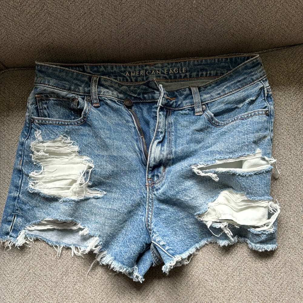 AE Shorts